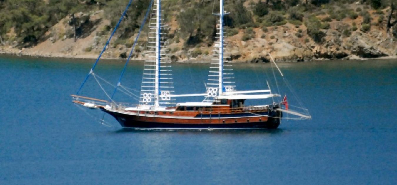 14m Kiralik Cruiser 46 Kas 8892 Viravira